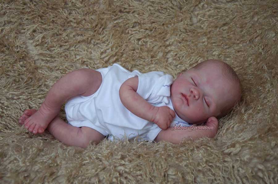 Lydia by Linda Murray 19" Unpainted KIT ONLY Reborn Baby Doll