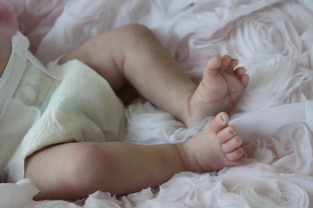 Sydney by Marita Winters 18" Unpainted Reborn Baby Doll