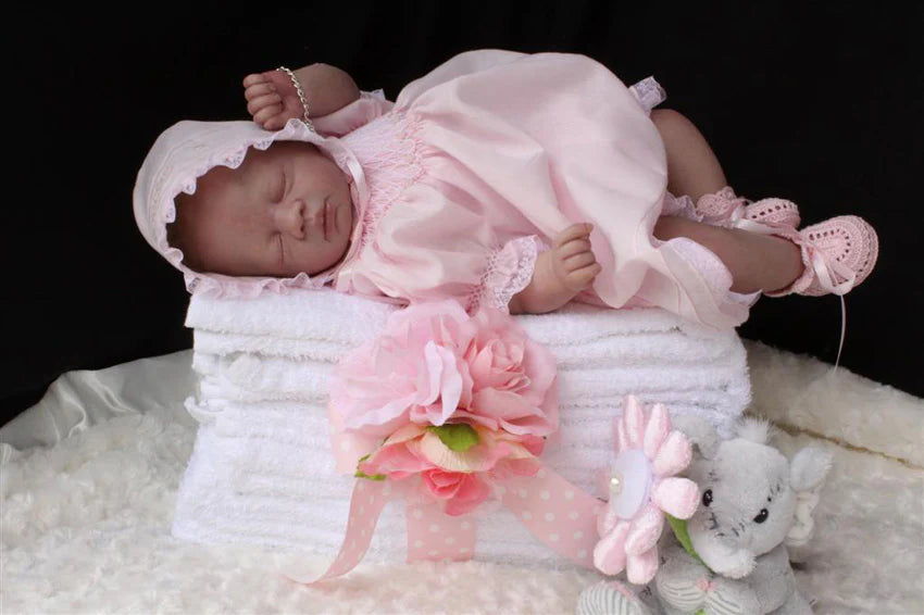 Anna by Pat Moulton 17" KIT ONLY Reborn Baby UNPAINTED