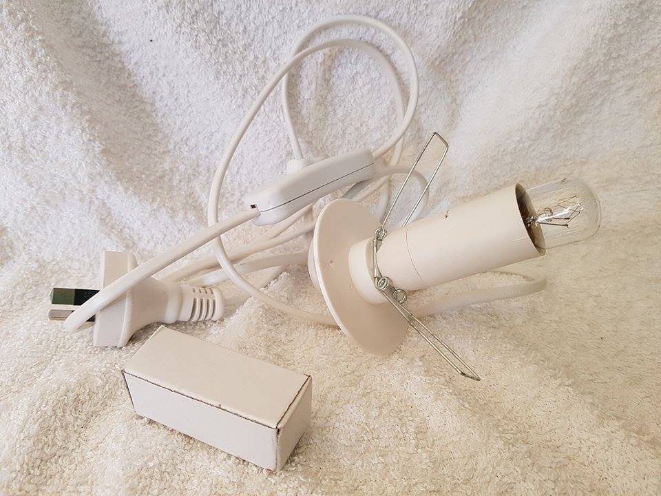 Hair Implanting Heat Lamp with Bulb for working with Reborn babies