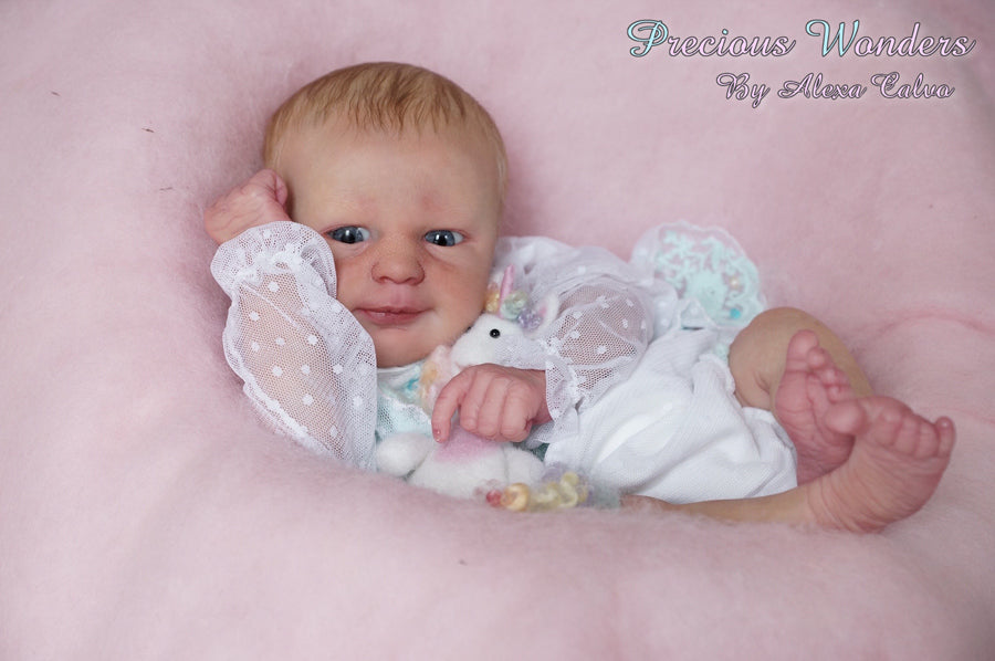 Realborn Aspen Awake 18" KIT with Eyes UNPAINTED