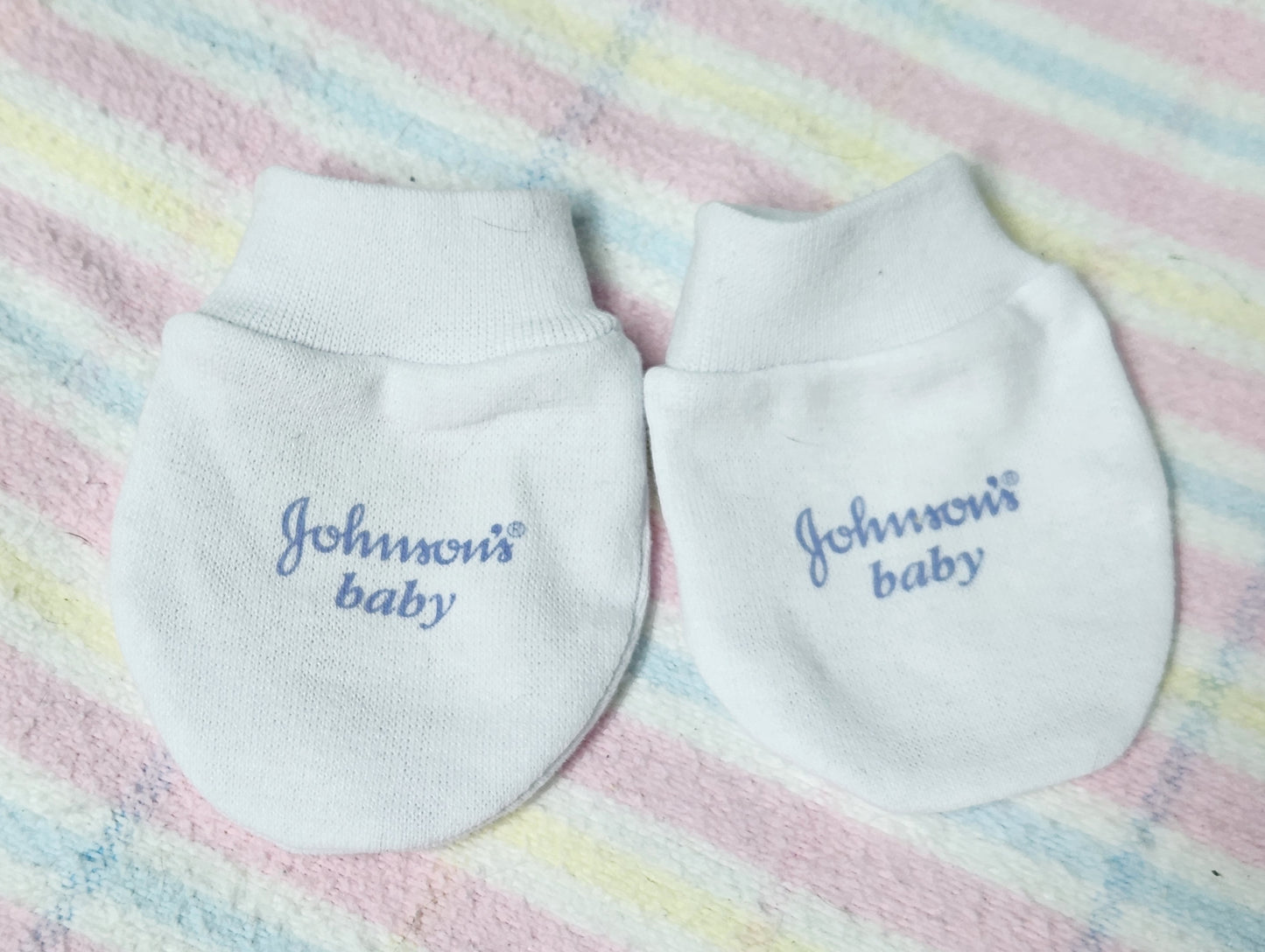 Johnson's Baby Layette ~ Baby Onesie, Mittens, Booties and Hat